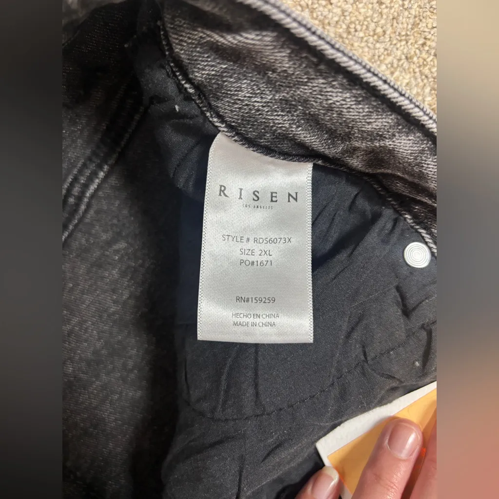 NWT Risen THOMAS Shorts DARK GREY High Rise Distressed Dark Grey 2X Gray - Image 5