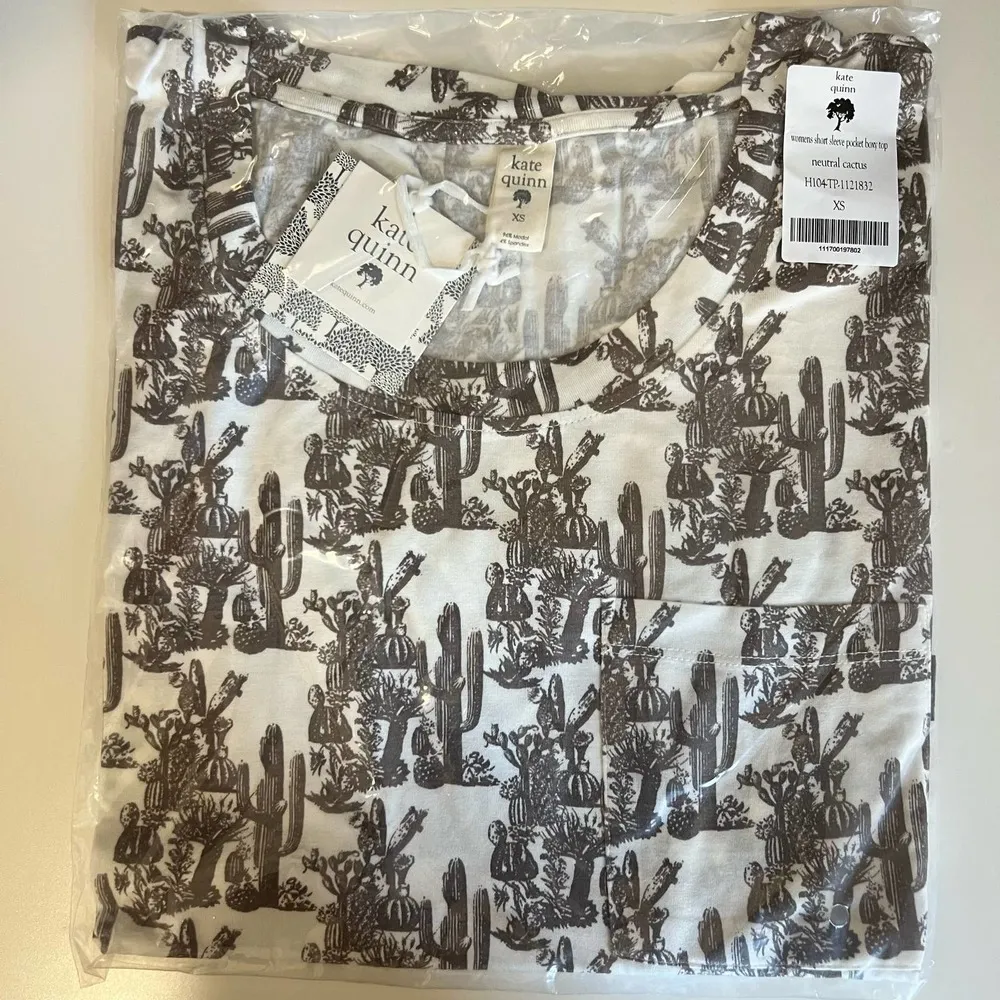 Kate Quinn Womens Short Sleeve Boxy Top Neutral Cactus XS New - Image 90