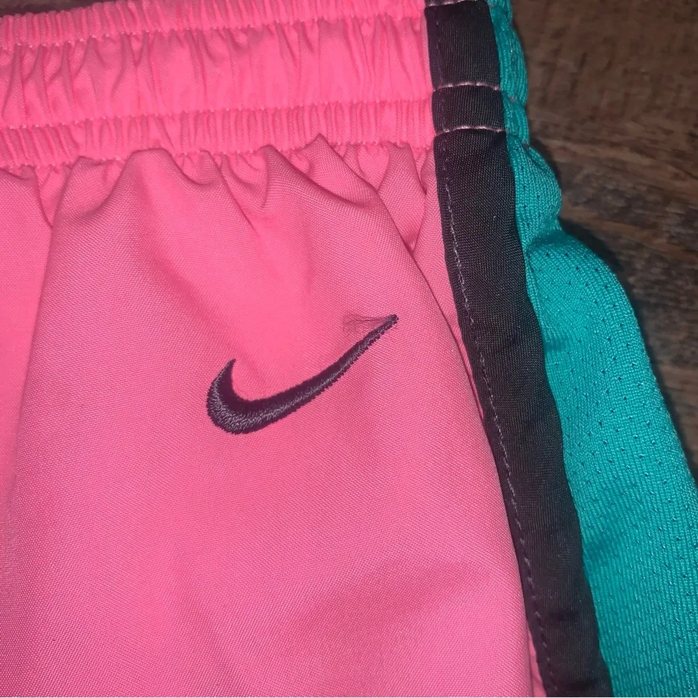 Nike “Just Do It” Windbreaker Pink/Green/Black Shorts Women’s Size Large - Image 5
