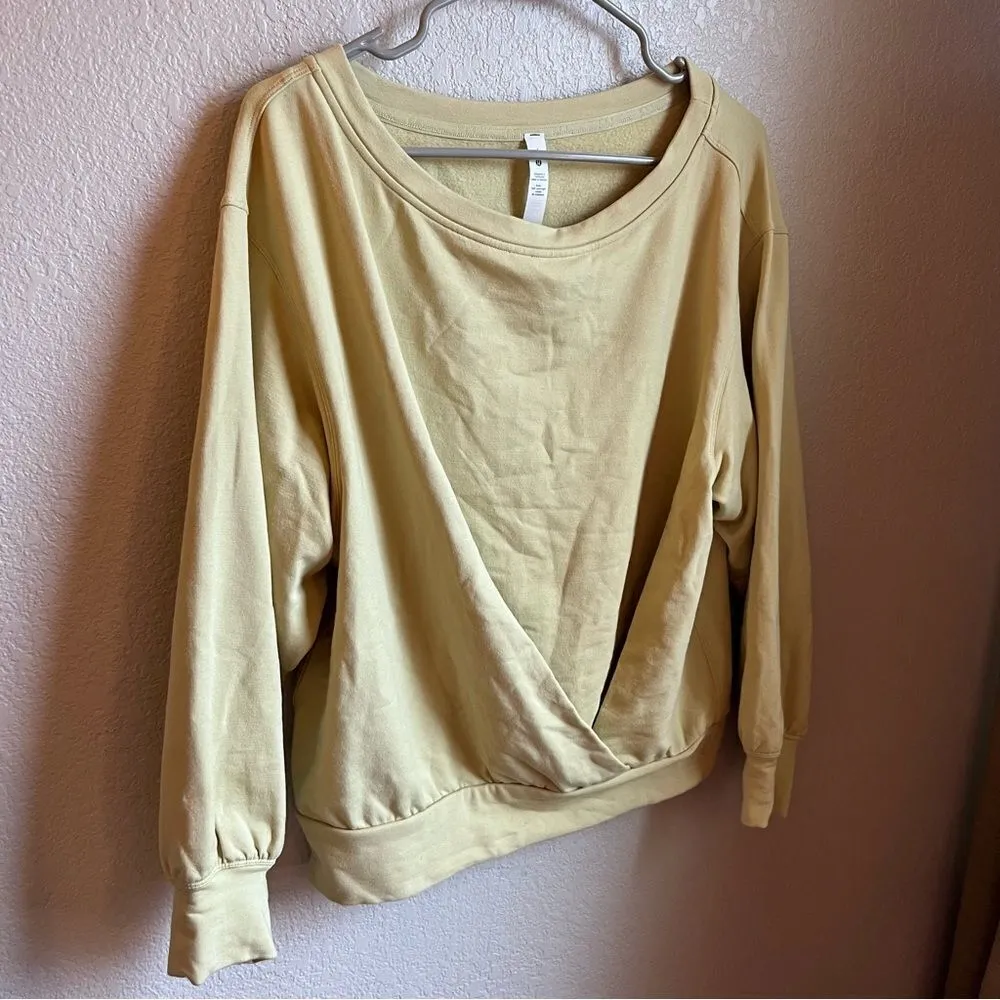Lululemon Pleated Modal Fleece Pullover
Dew Green - Image 7