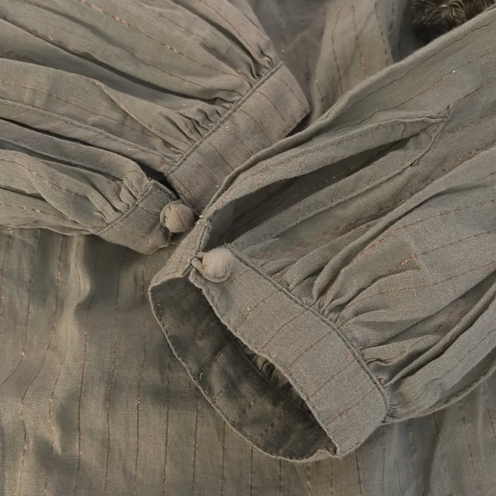 Poupette St Barth Long Sleeve Off Shoulder Tassle Tie Blouse Green Gold Shimmer Size M - Image 7