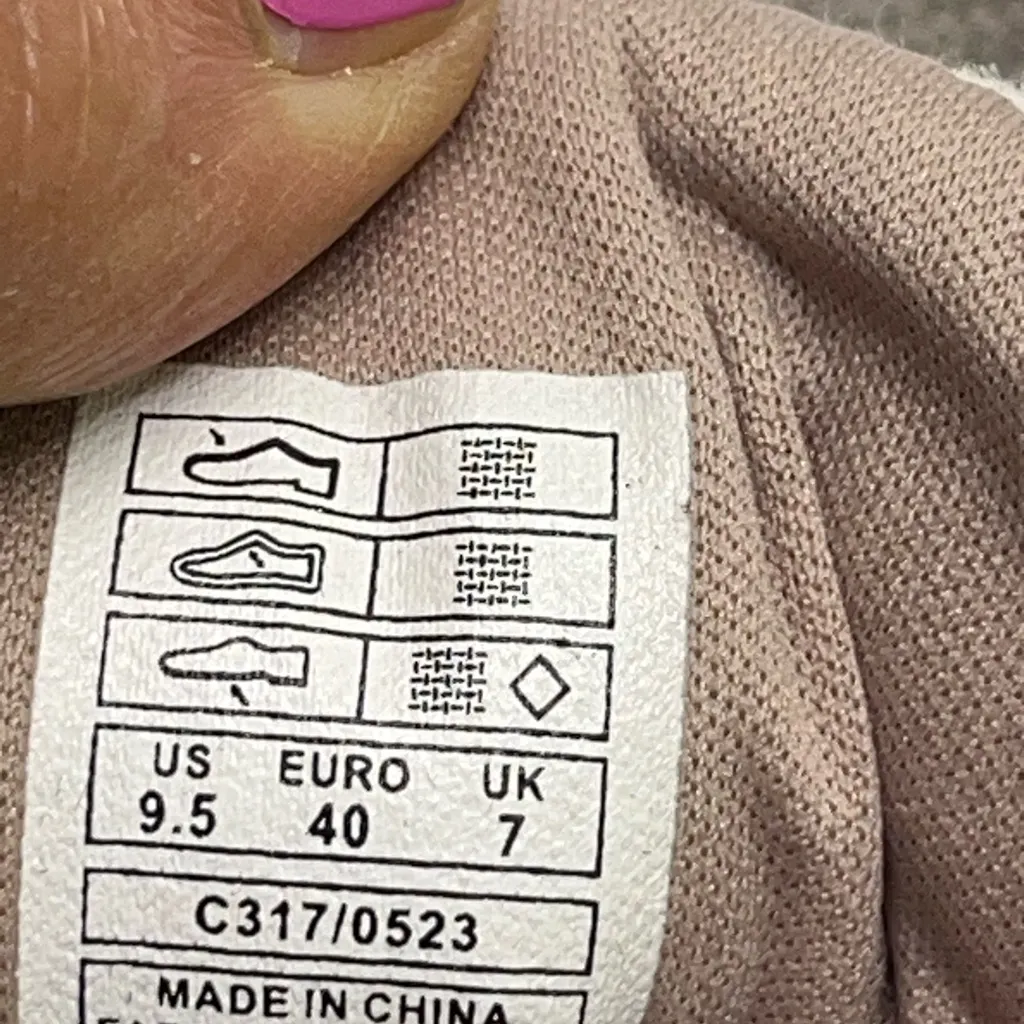 ROCKET‎ DOG CHERRY PLATFORM PLUSH FOAM SNEAKERS 9.5 BEIGE/PINK GRAY LACES PREOWN - Image 7