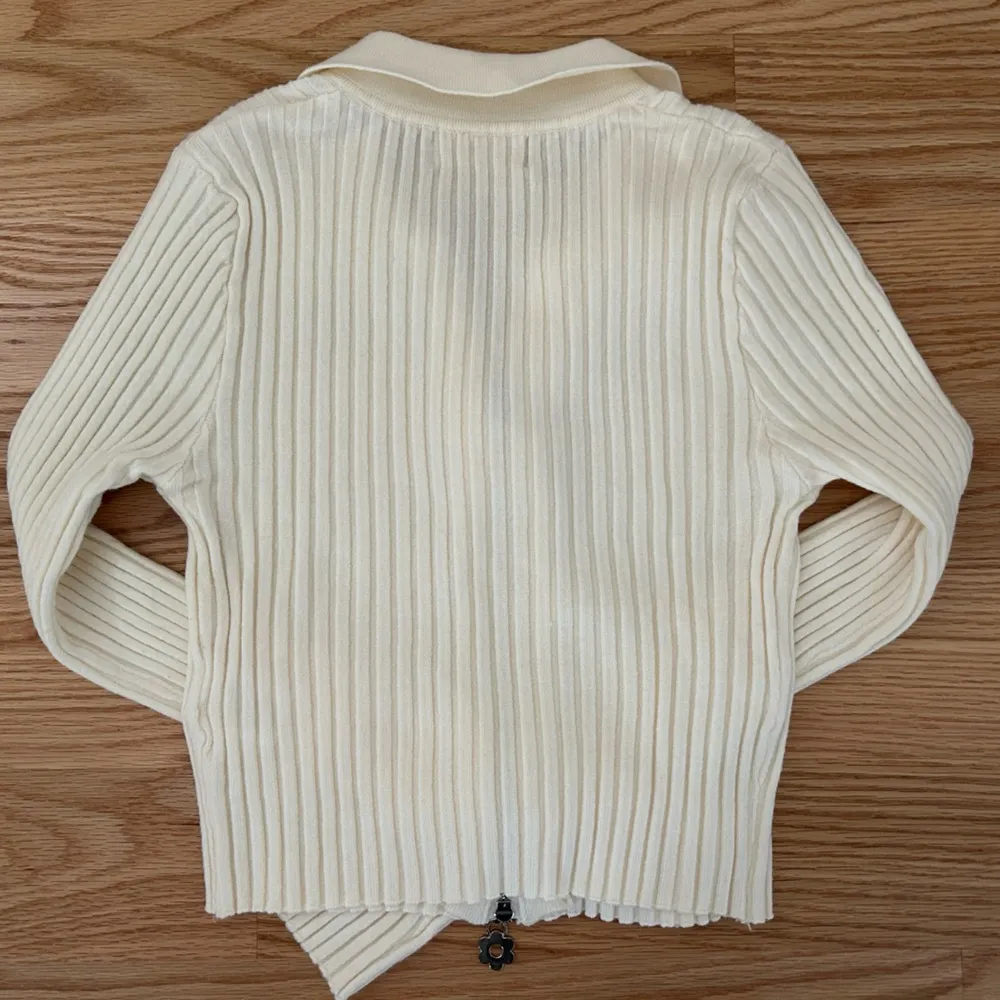 Altered state long sleeve Size XS - Image 3