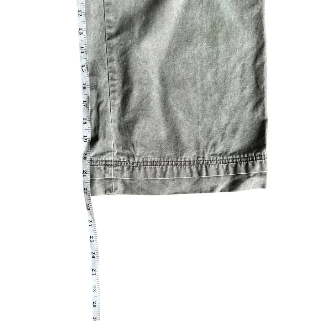 Life Is Good Women's Faded Green Cropped Pants - Image 7