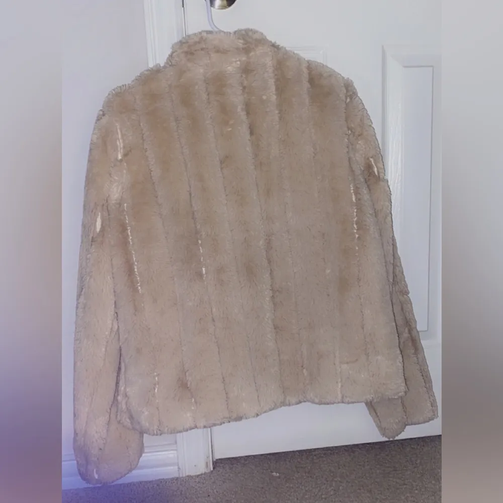 Faux Fur Teddy Coat Jacket - Image 3