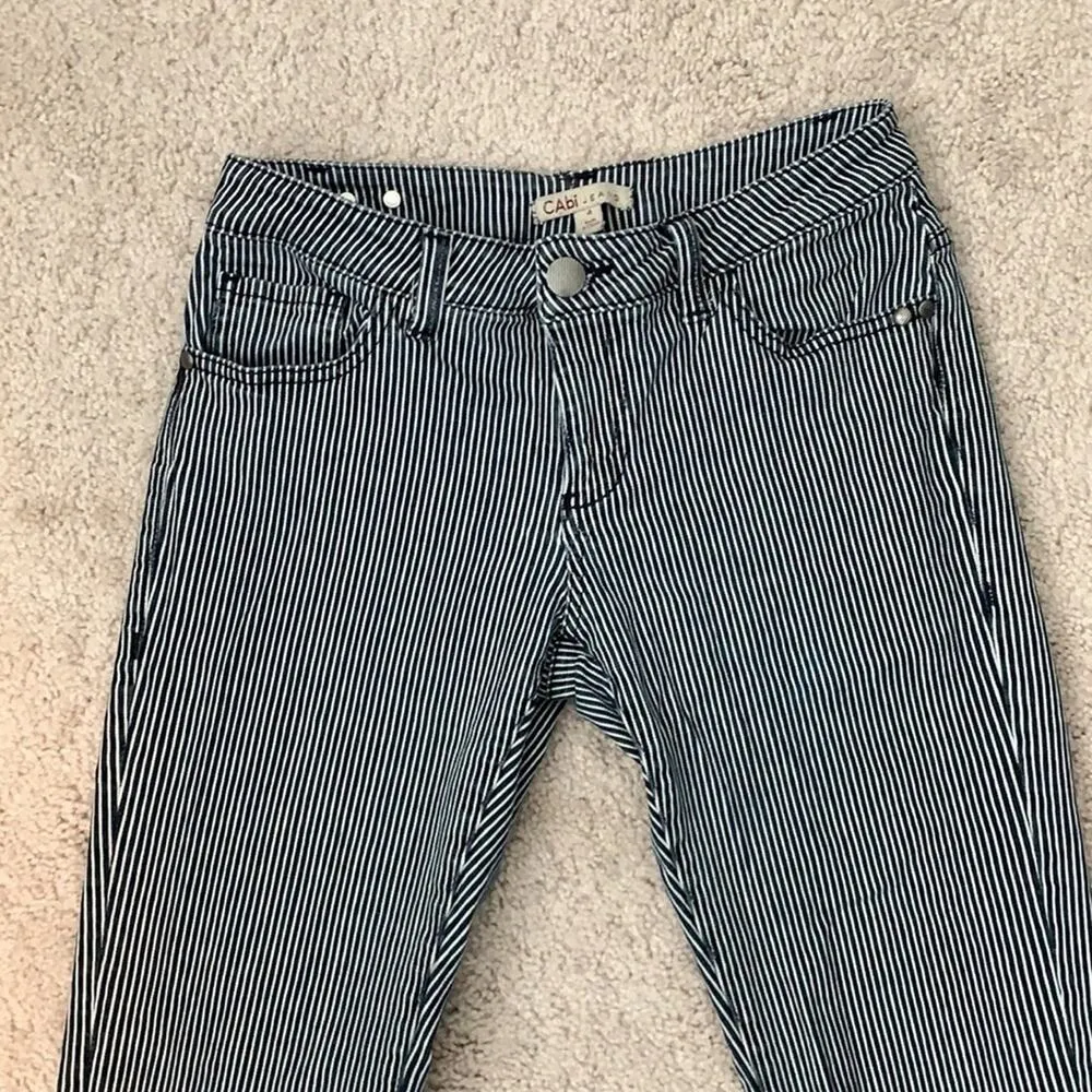 CAbi Jeans Railroad Stripe Cropped Capri Stretch Jeans Sz 4 Style 324 - Image 2