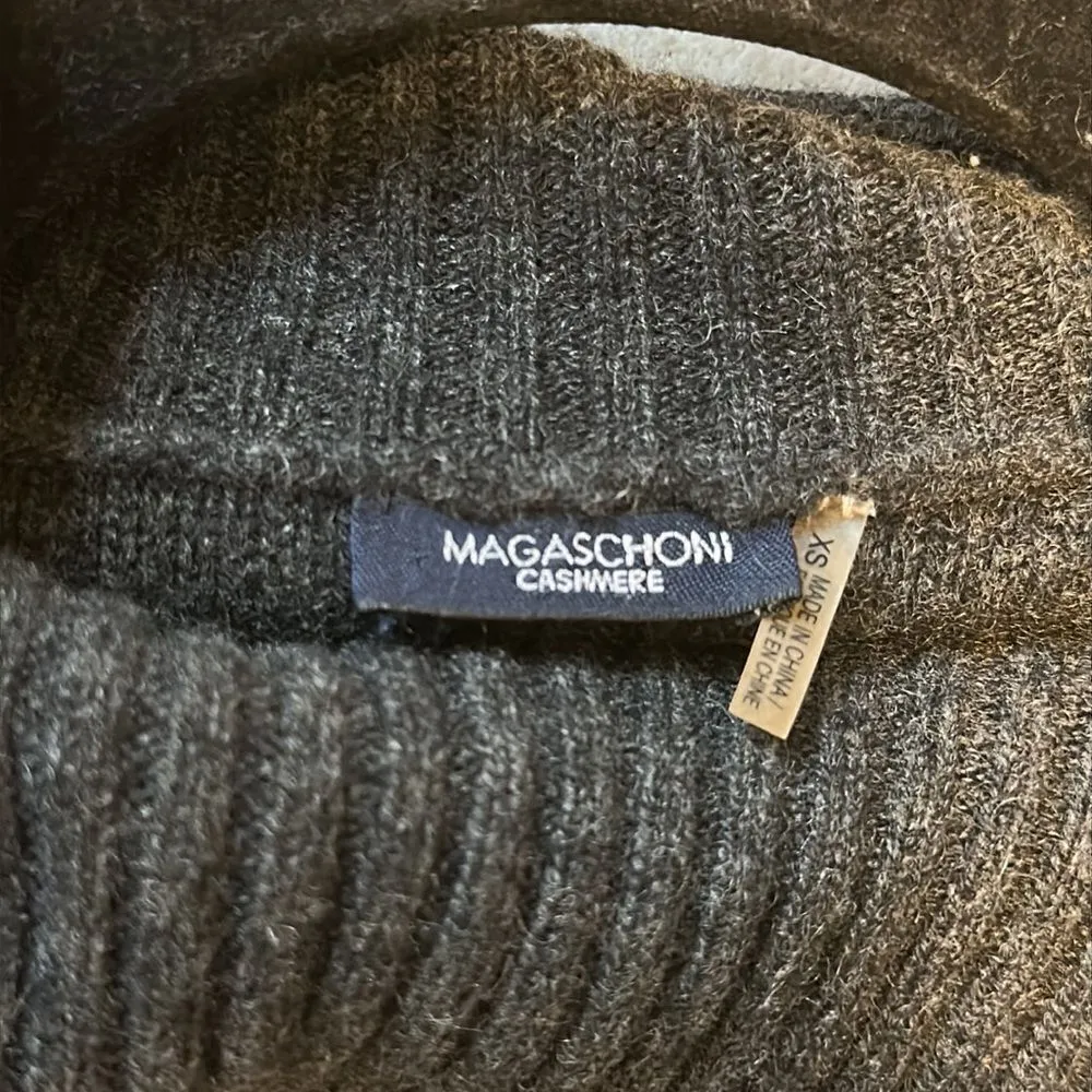 Magaschoni Women’s Dark Grey Short - Image 7