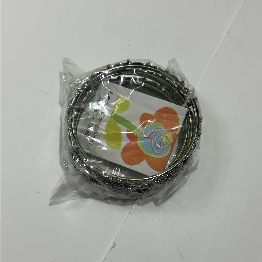 Silver Bangle Set - Image 15