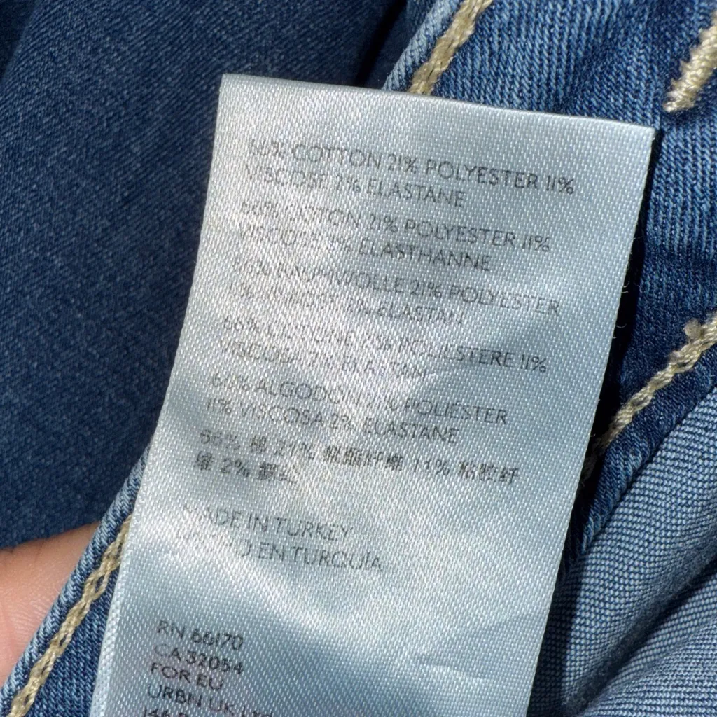 Free People Women's Sz 24 Just Float On Flare Jeans - Image 7