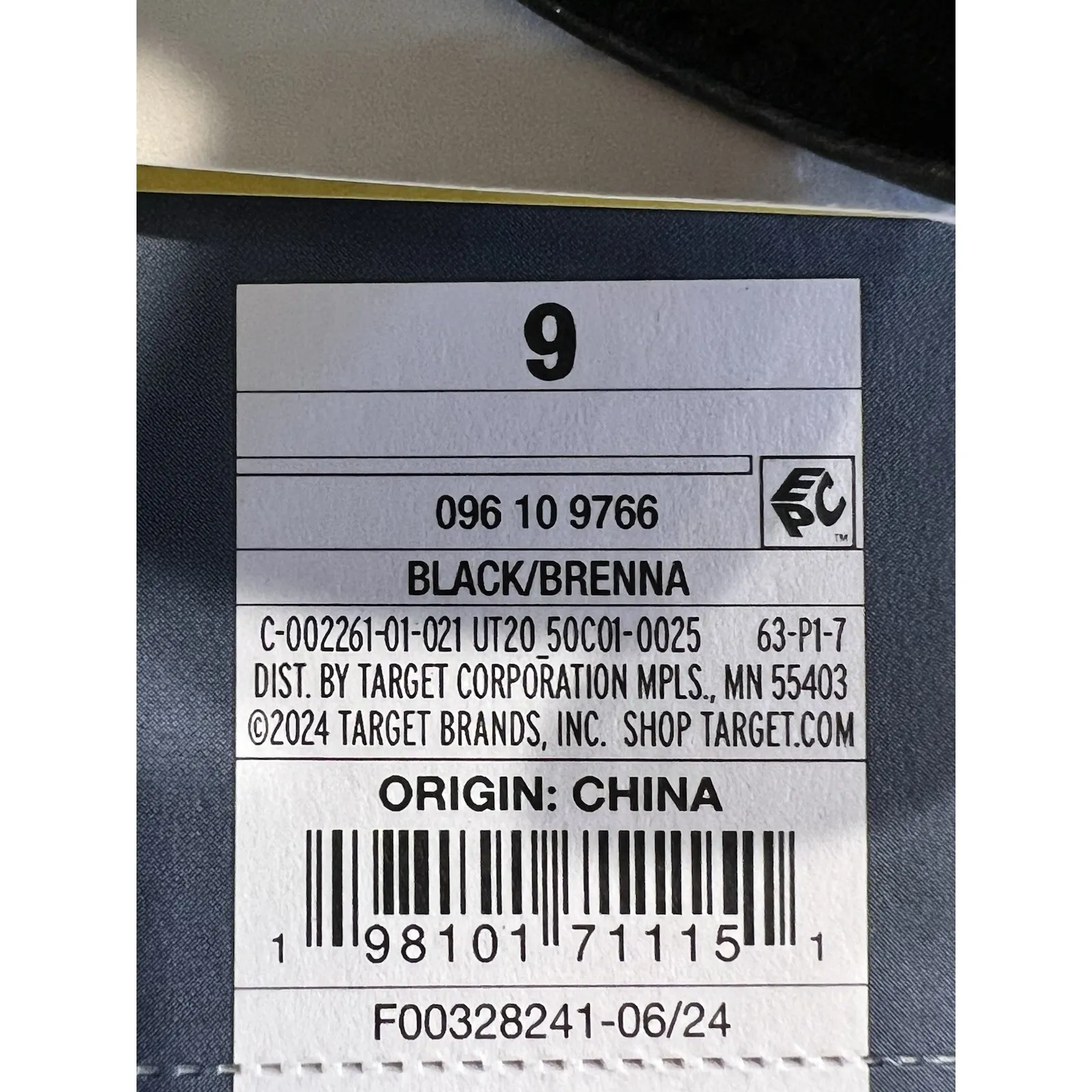 universal Thread Womens Brenna Ankle Boots with Memory Foam Insole Black 9 - Image 8