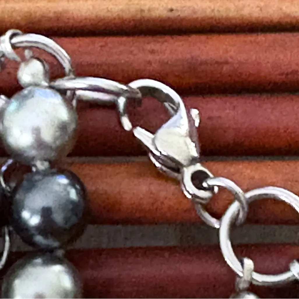 Elegant Black and Grey Faux Pearl Triple Strand Necklace 20” - Image 6