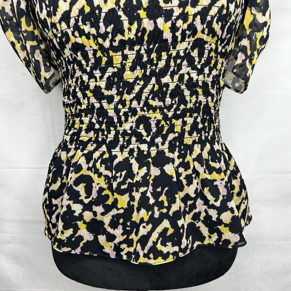 Amanda Uprichard Adrina Smocked Blouse Top Size Small Short-Sleeve Back-Zip - Image 3