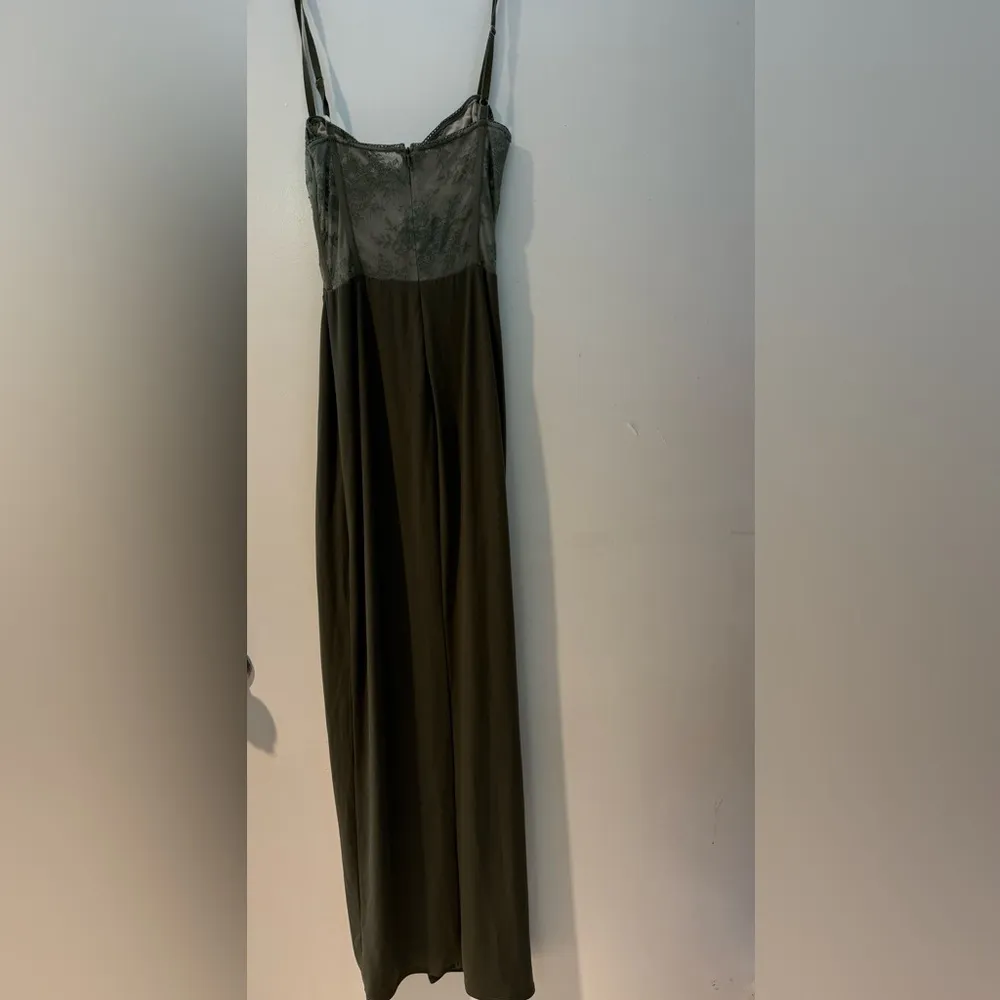 Katie May
Willow Gown - Image 9