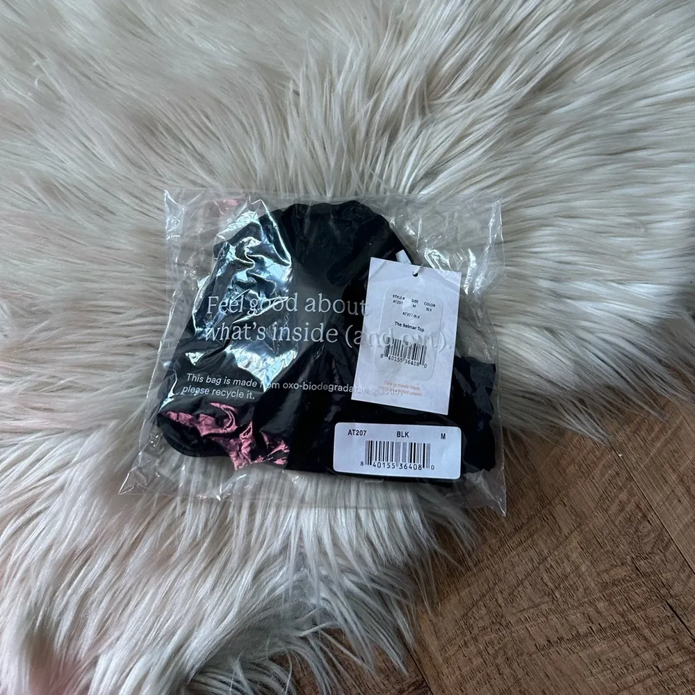 ANDIE The Belmar Top In Black - Image 3