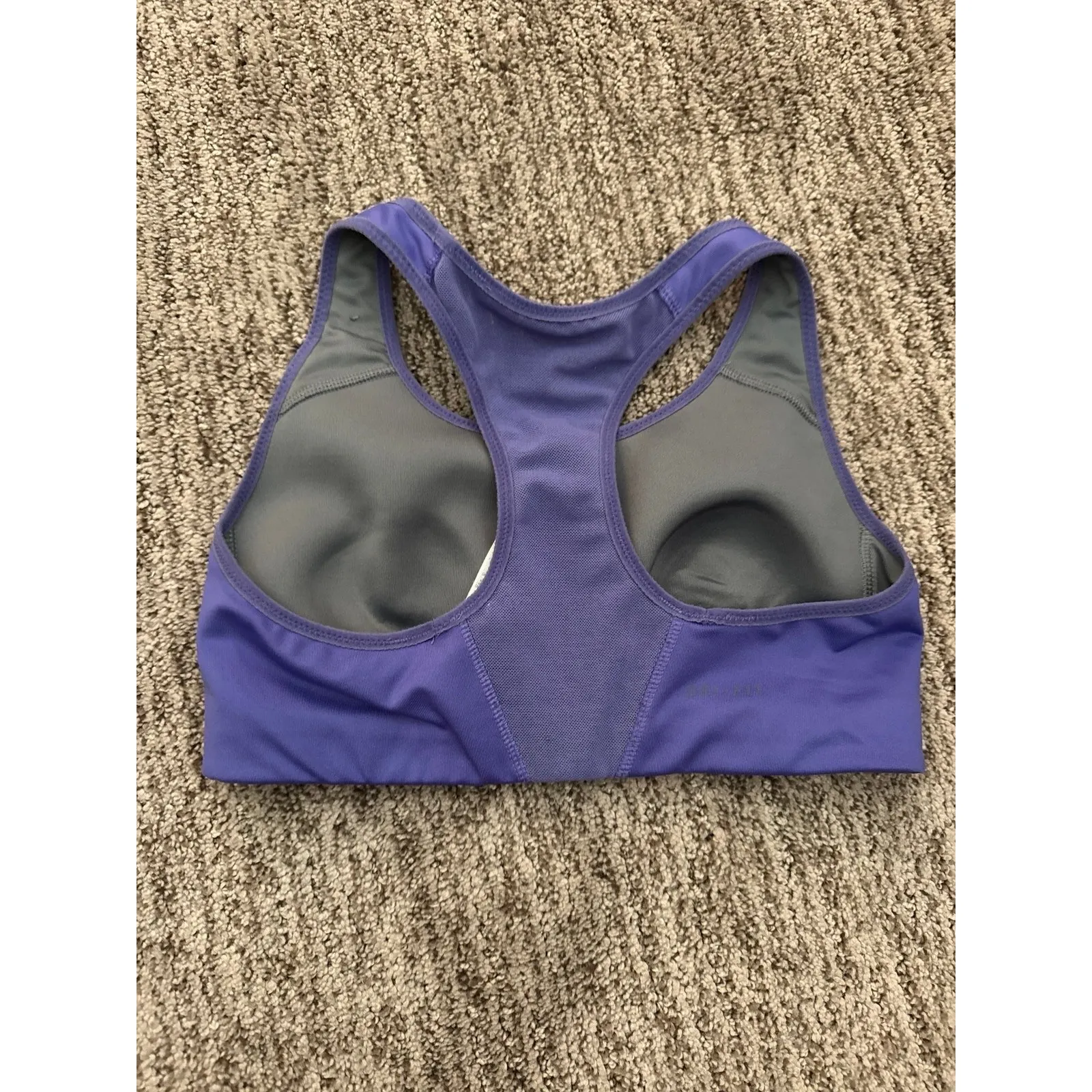Nike Padded‎ Sports Bra size women's  XS purple - Image 2