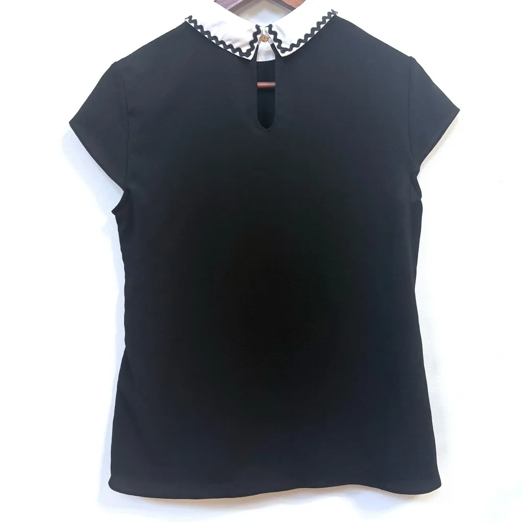 CECE Black Blouse Scallop Trim Contrast Collar Size Small - Image 2