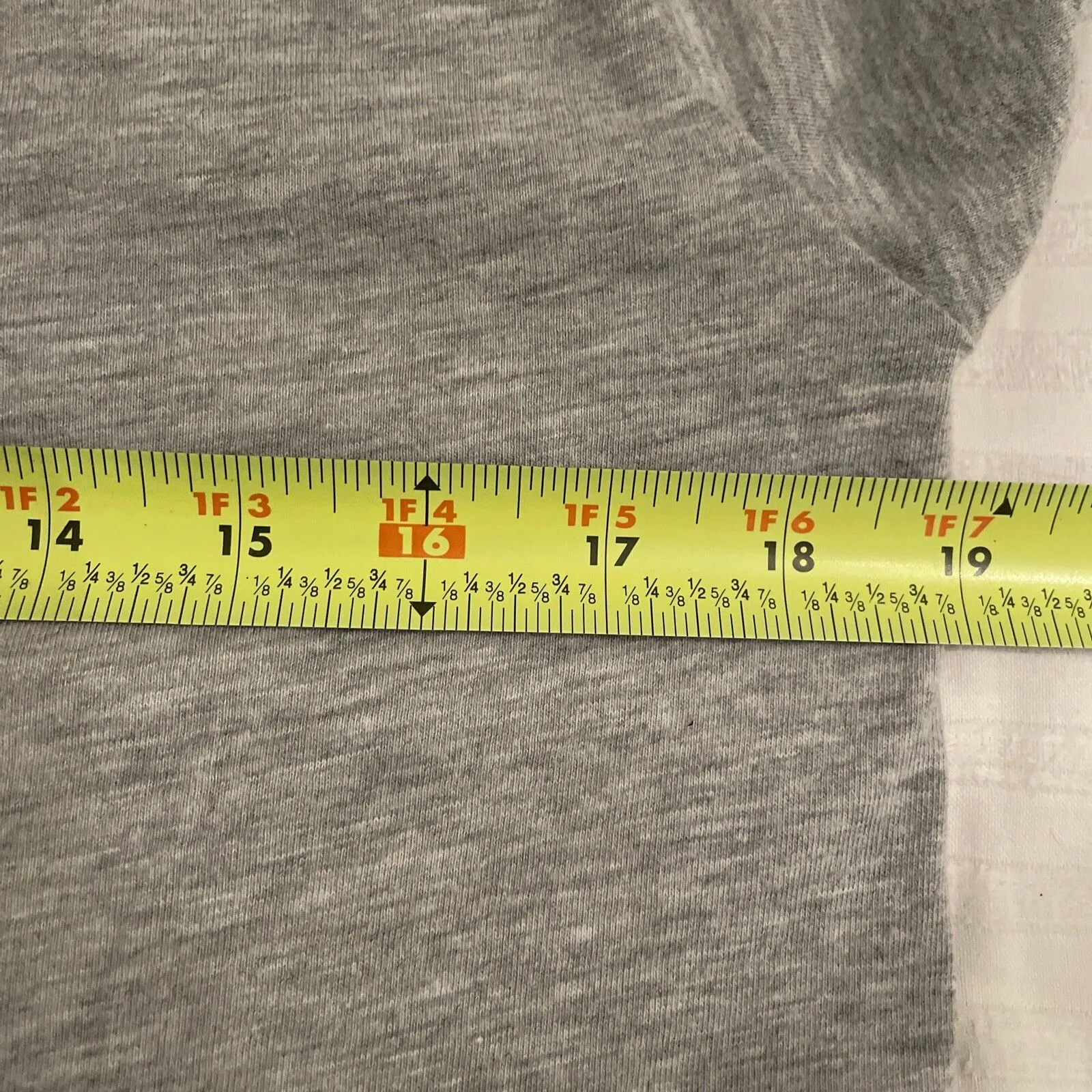 Betty Boop Arms Up Grey Graphic T-Shirts Adult Size Medium - Image 5