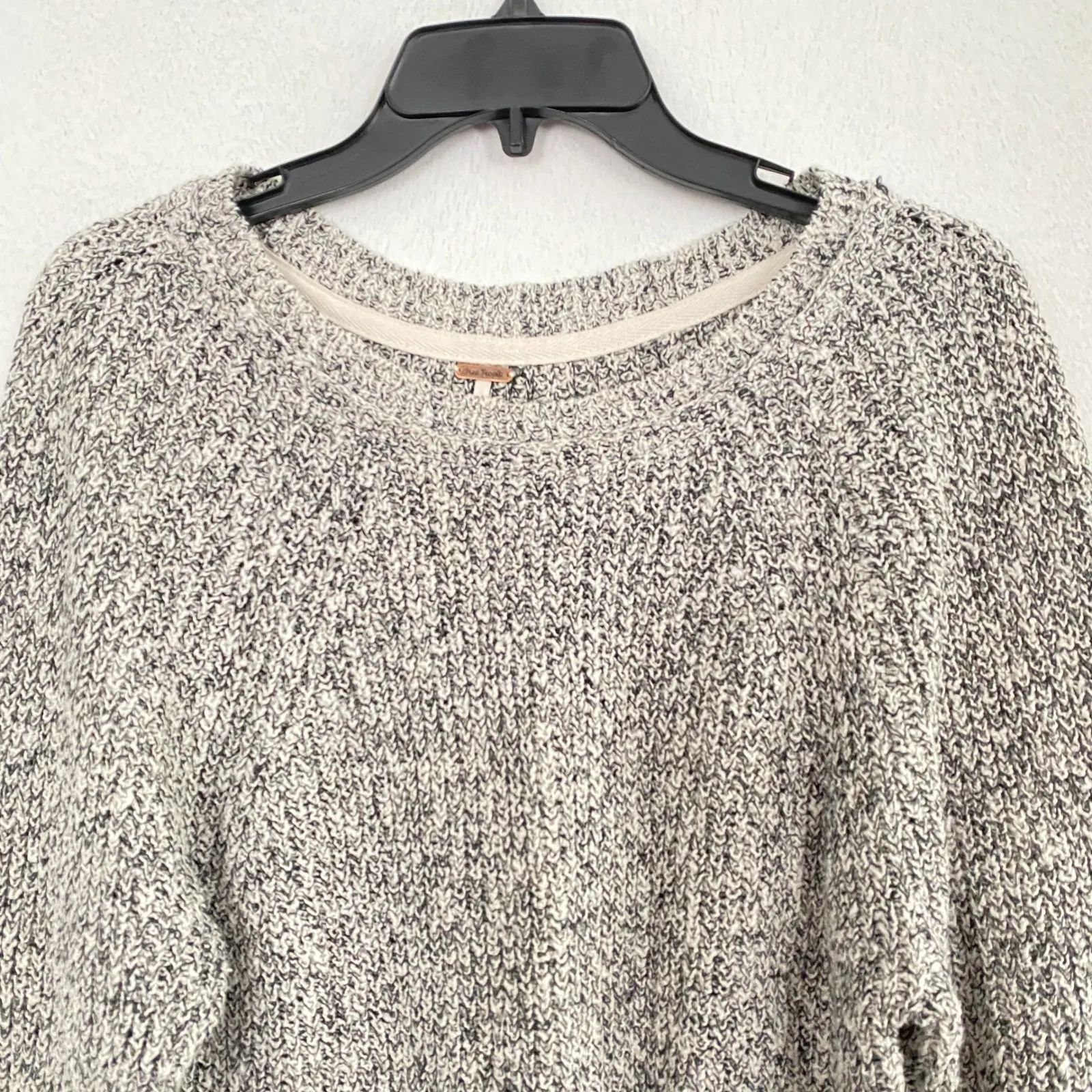 Free People Marled Knit Sweater Women Medium Relaxed Fit Crew Neck Long Sleeve - Image 2