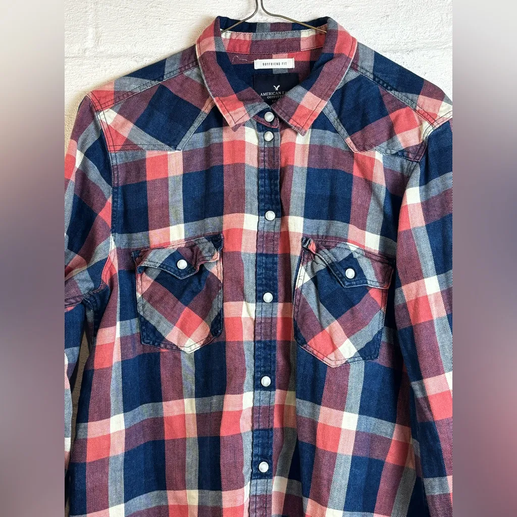 American Eagle Outfitters Woman’s Boyfriend Fit Plaid Casual Button Down Shirt - Image 2