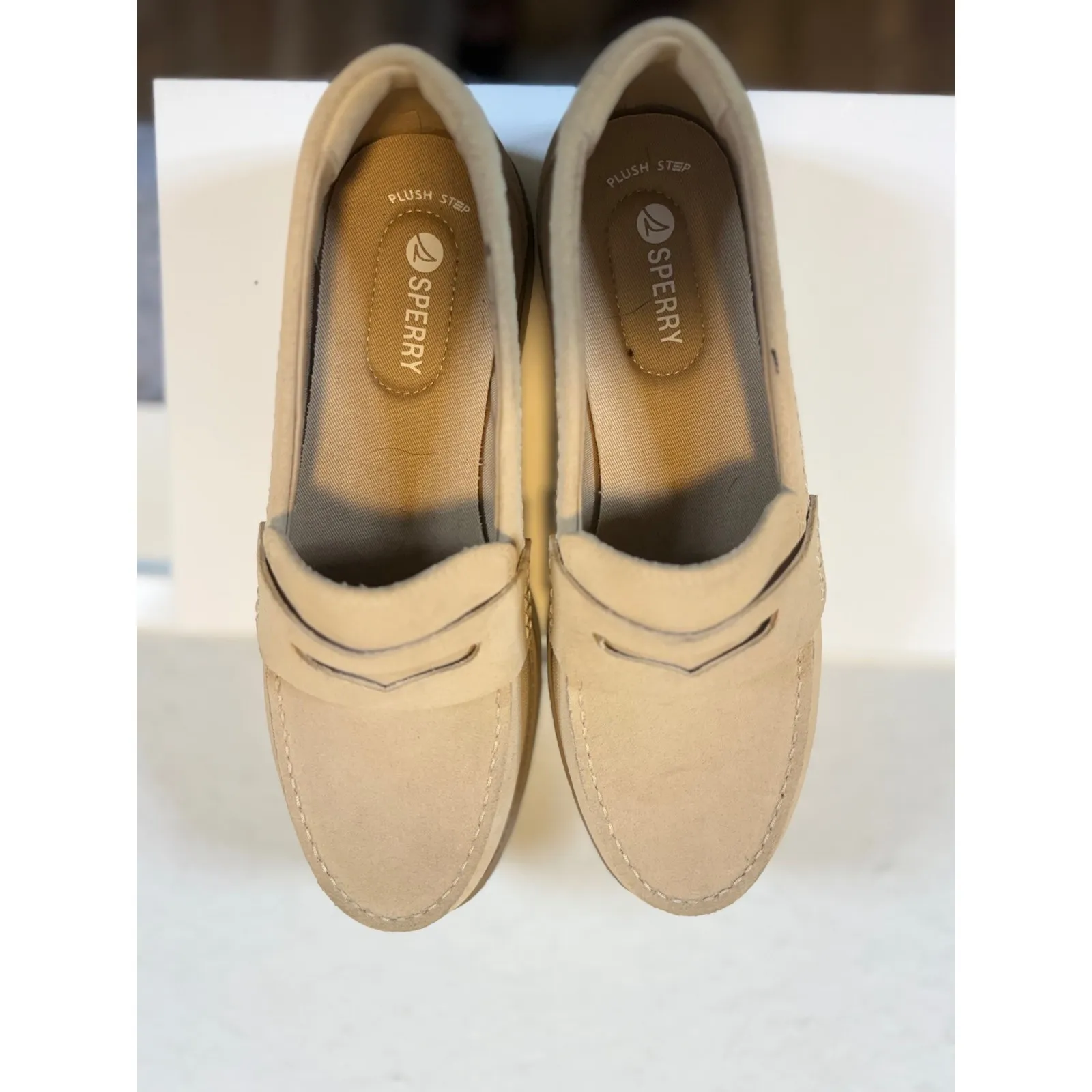 Sperry Wells Penny Loafer Women Beige Suede Slip On Comfort Casual size 9 - Image 3