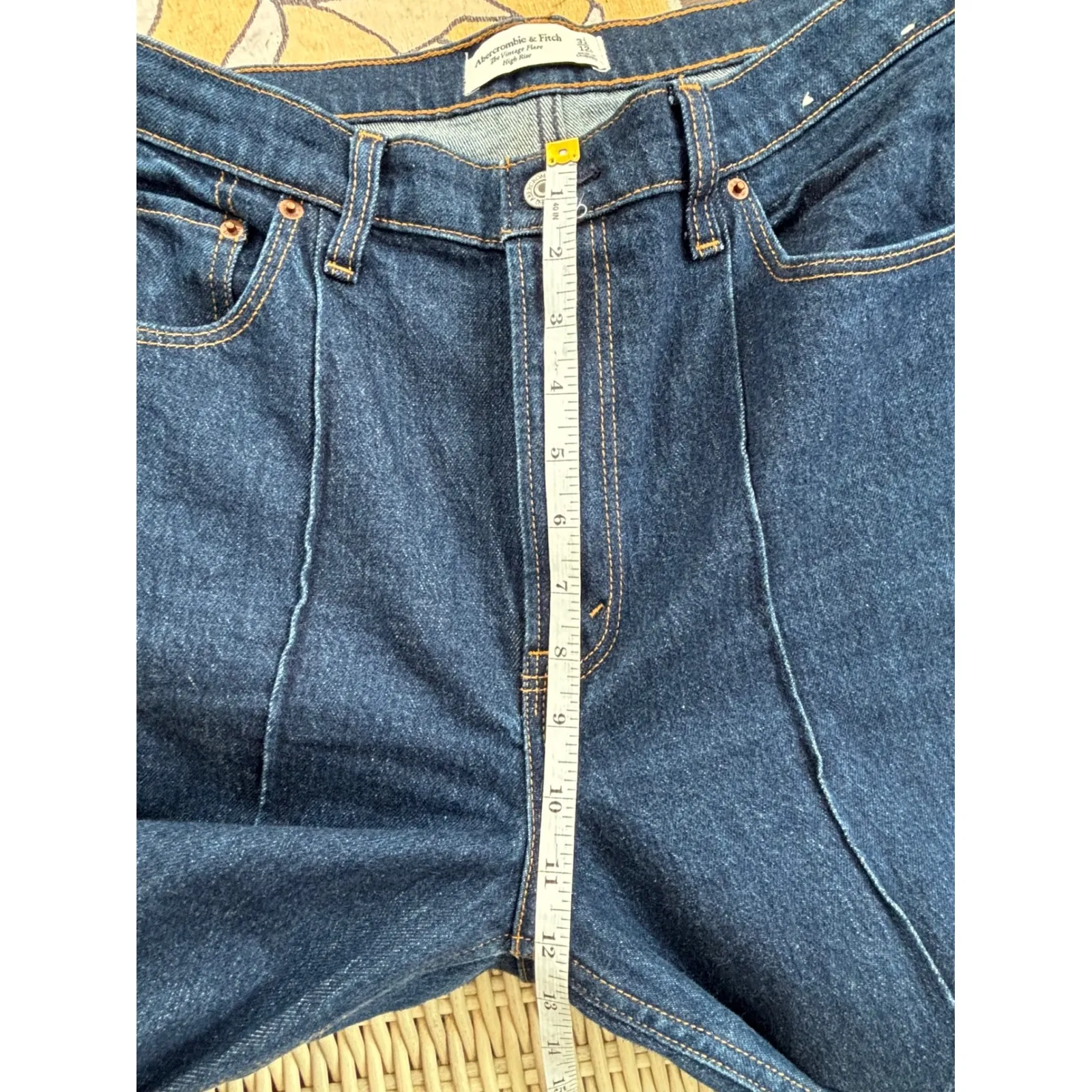 Abercrombie and Fitch The Vintage Flare High Rise Jeans Size 31/12short boho - Image 6