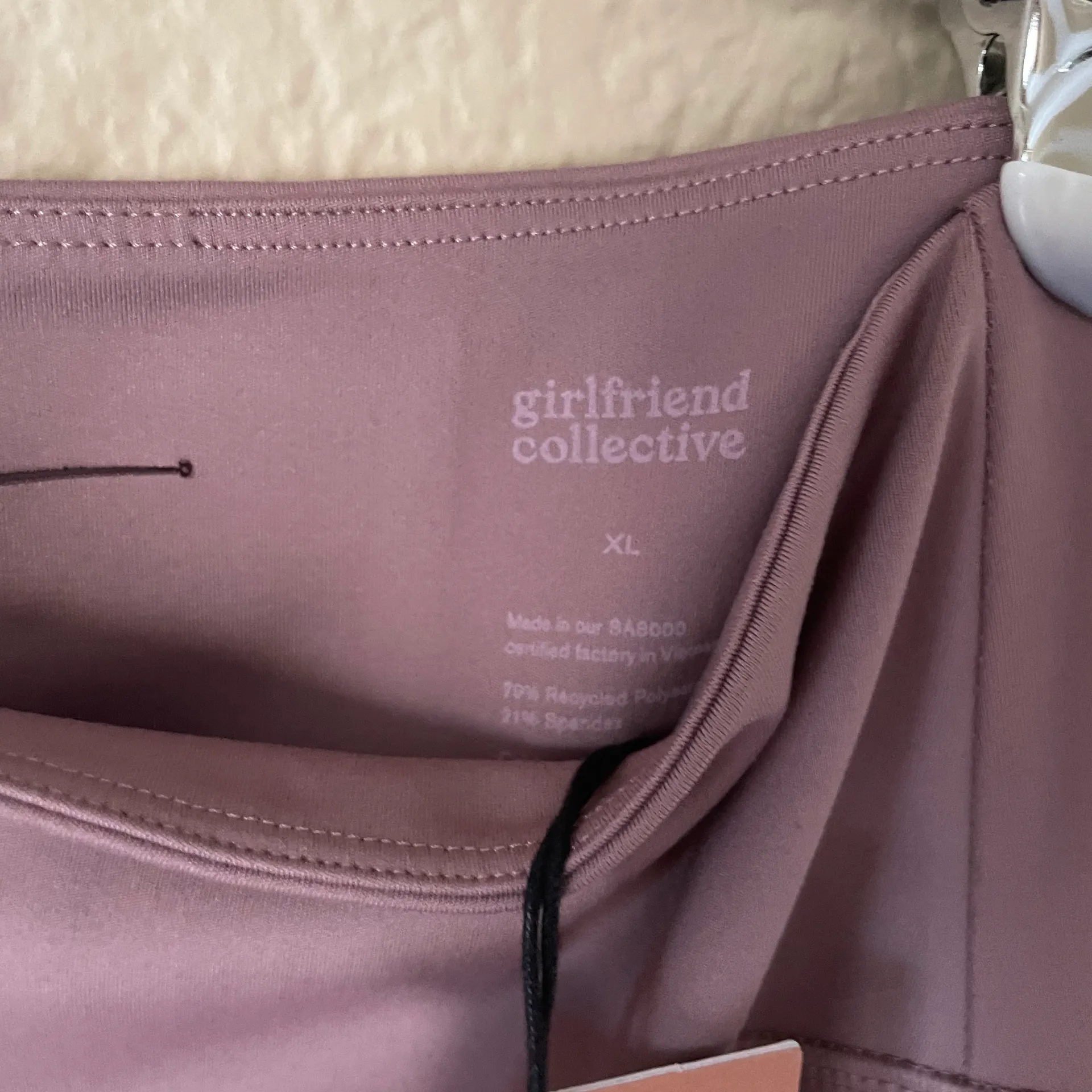 High-Rise Leggings - Image 5