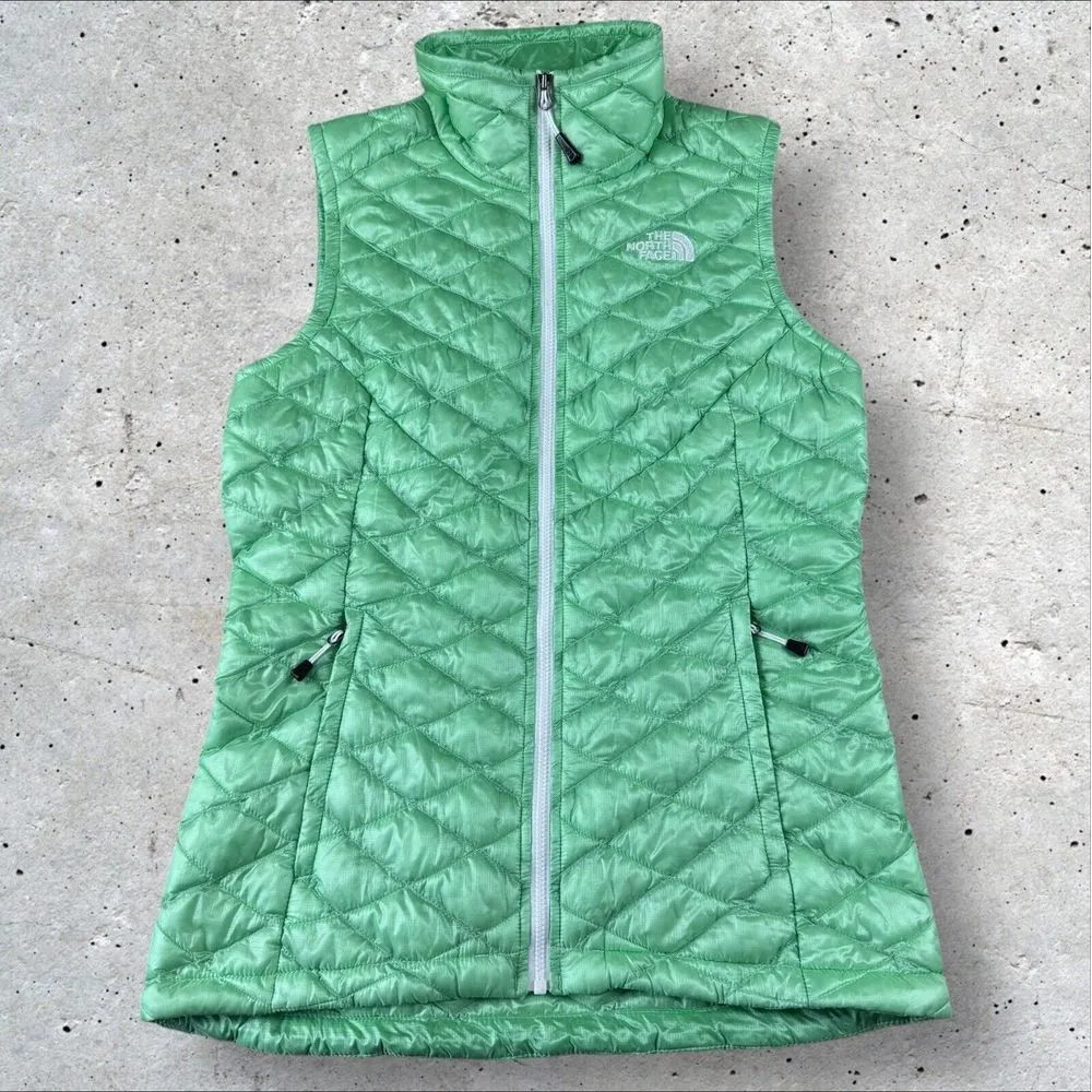 The North Face Thermoball Quilted Puffer Vest‎ Size XS Green Hiking Gorpcore NEW - Image 3