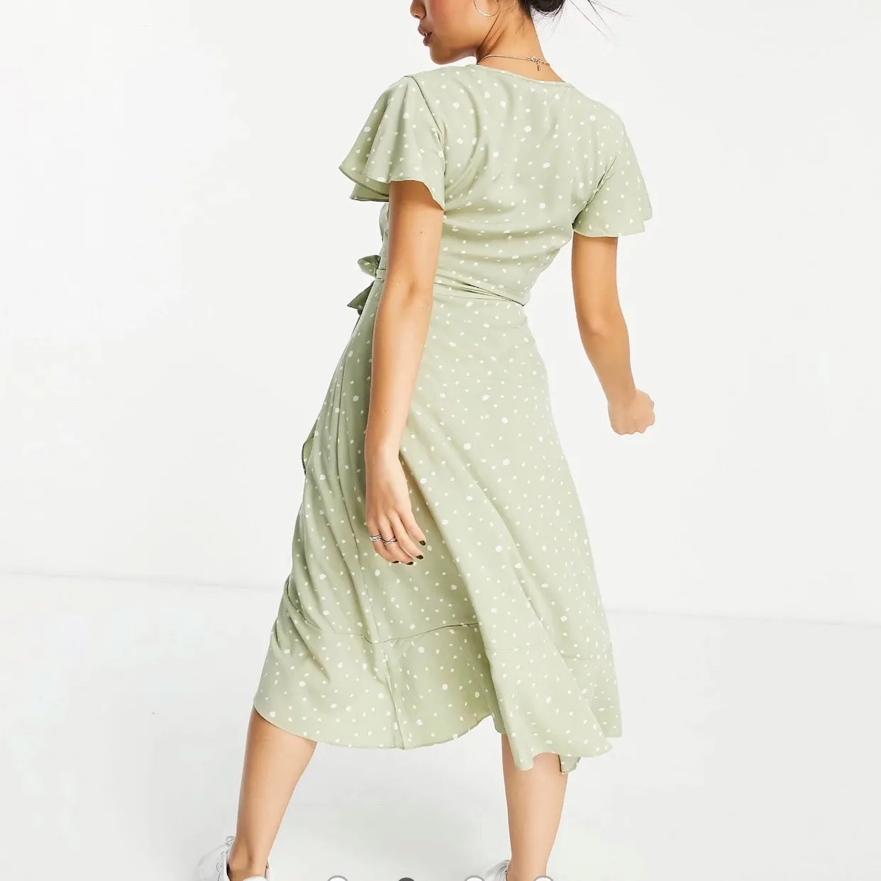 Misguided Petite Sage Spot Wrap Midi Dress Sz 8 NWOT - Image 10