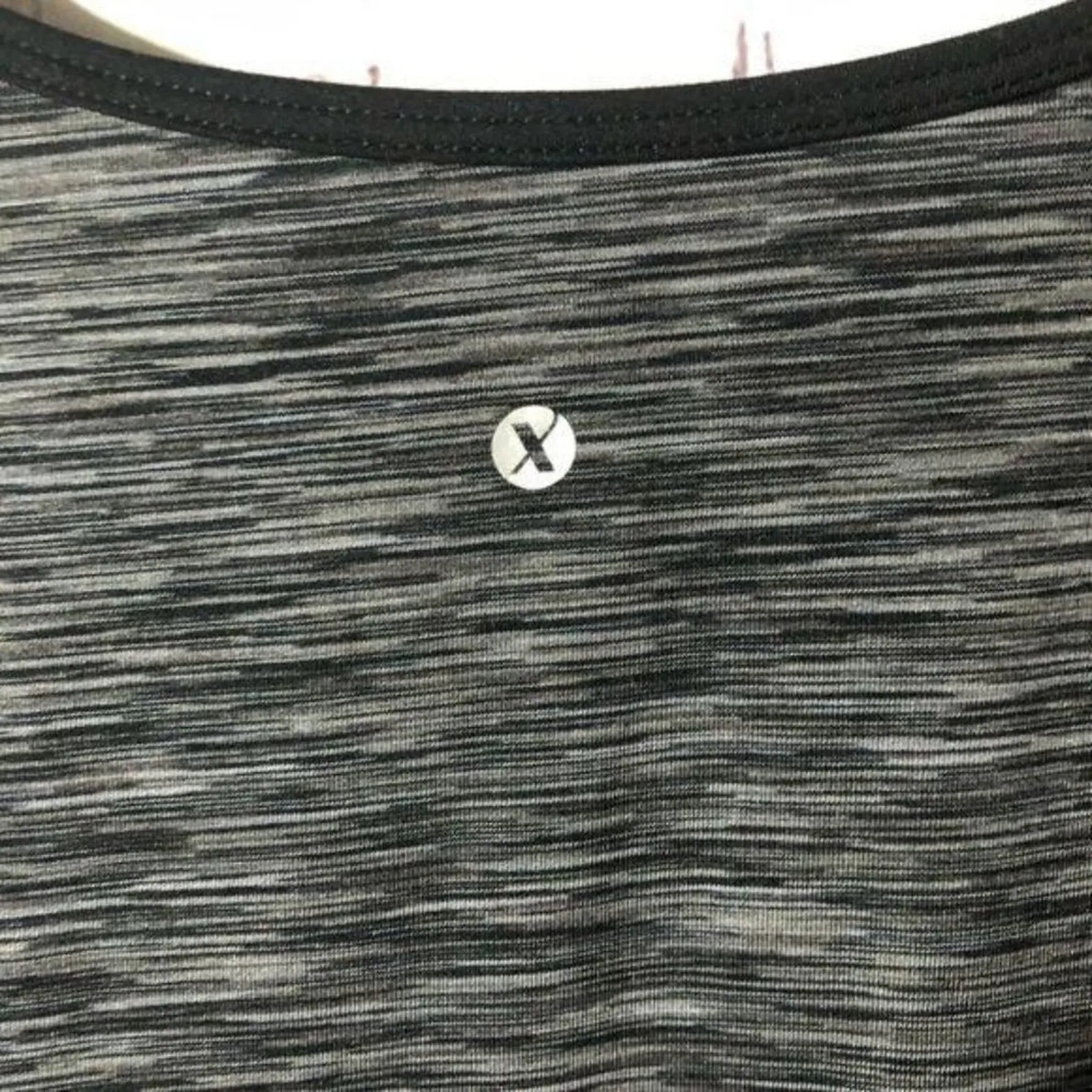 Xersion Athletic Work-out Tank  Size M - Image 4
