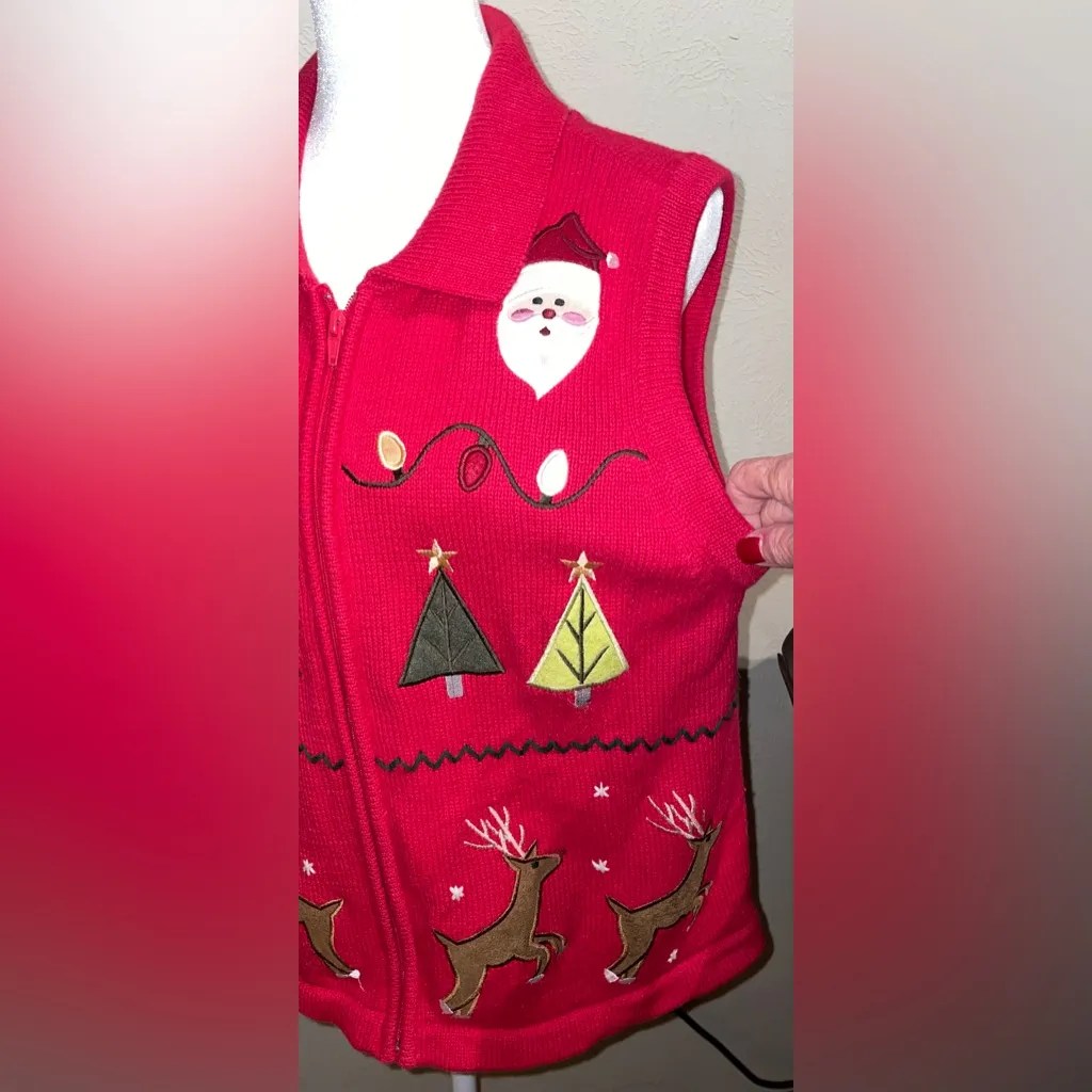 Bechamel Women’s Size M Santa Red Christmas Zip Up Sweater Vest Appliquéd Size M - Image 5