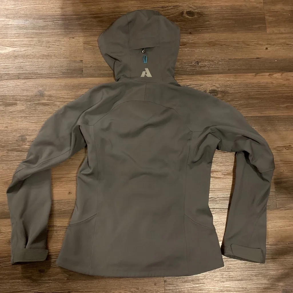 EDDIE BAUER Gray First Ascent Whitaker Mountaineering Jacket - Image 2