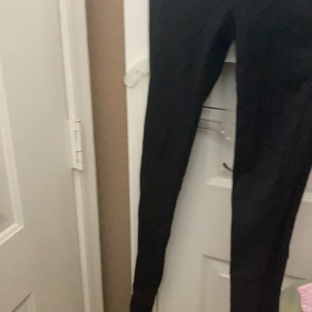 FINAL MARKDOWN Classic Forever 21 leggings small - Image 2
