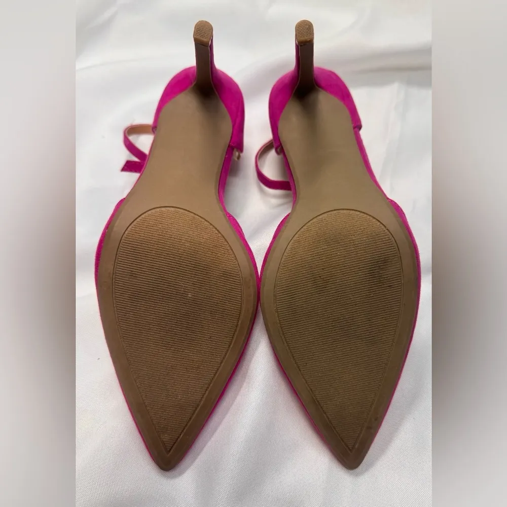 Like New Faux Suede Hot Pink Scalloped Heals - Image 4