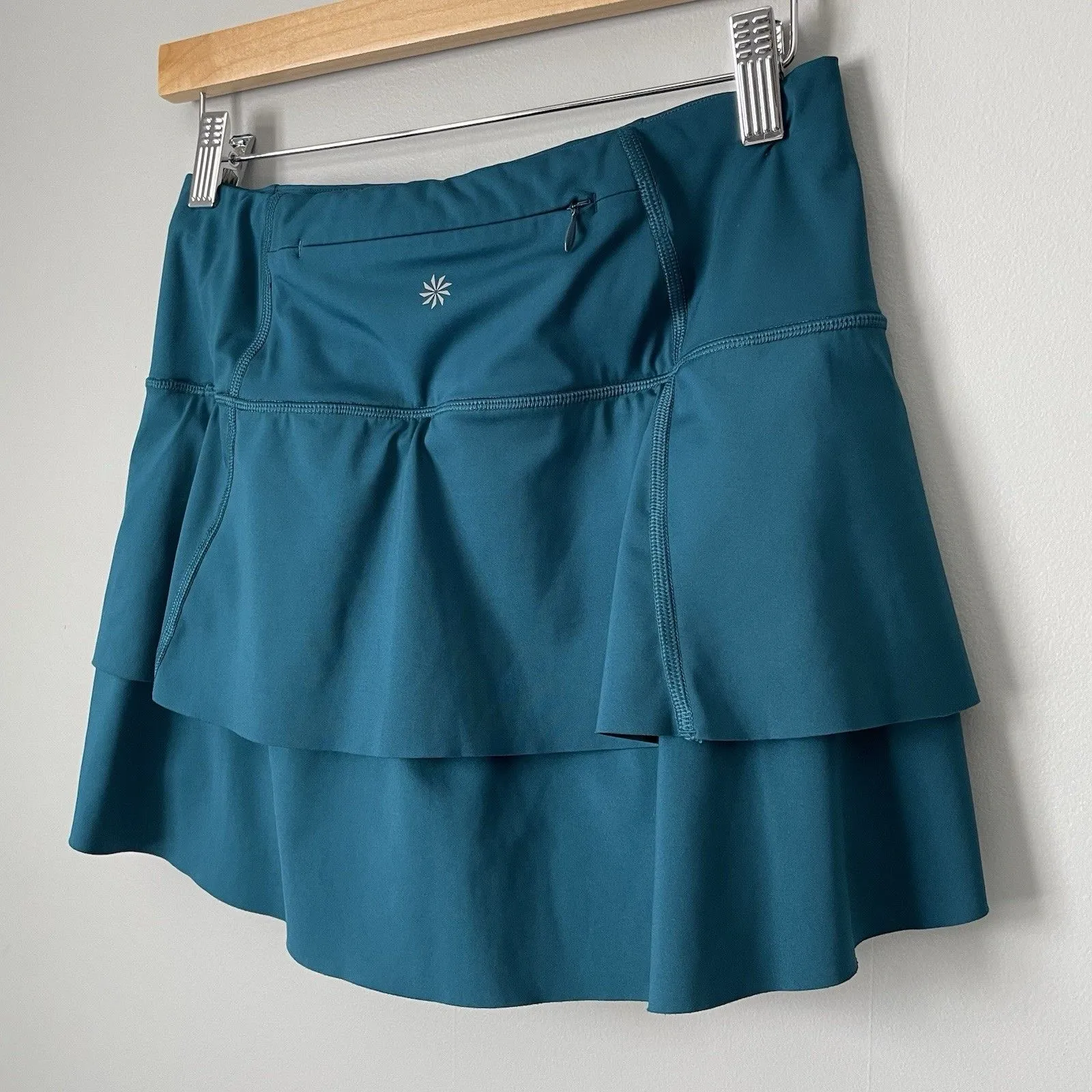 Athleta Momentum Skirt Skort Costal Teal Size Women's XS Ruffle Tennis Athletic - Image 4