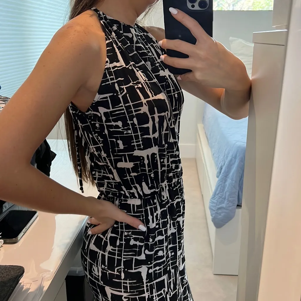 Women One size fits all black and ivory jumpsuit with elastic on waist halter - Image 2