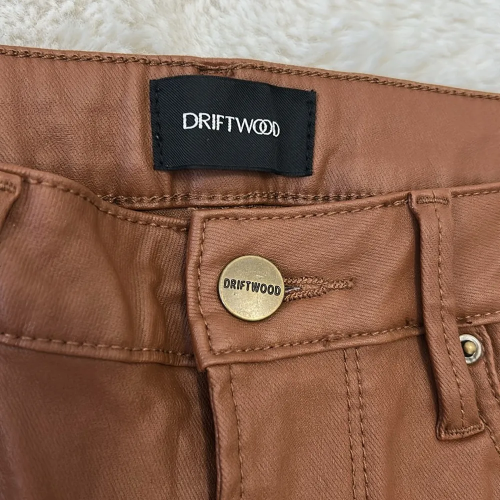 Driftwood  Meg Coated Jeans Cognac - Image 7