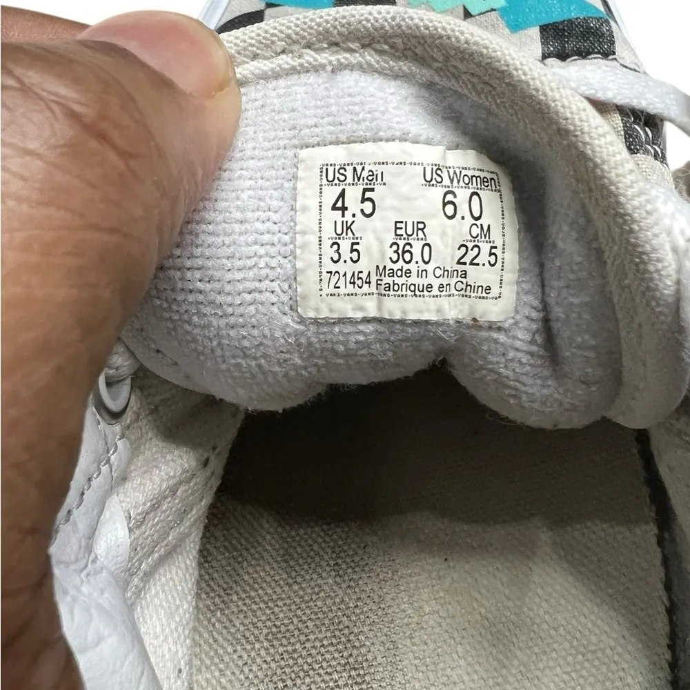 Vans  Old Skool sneakers - multi-colored checkerboard pattern - Women’s size 6 - Image 7