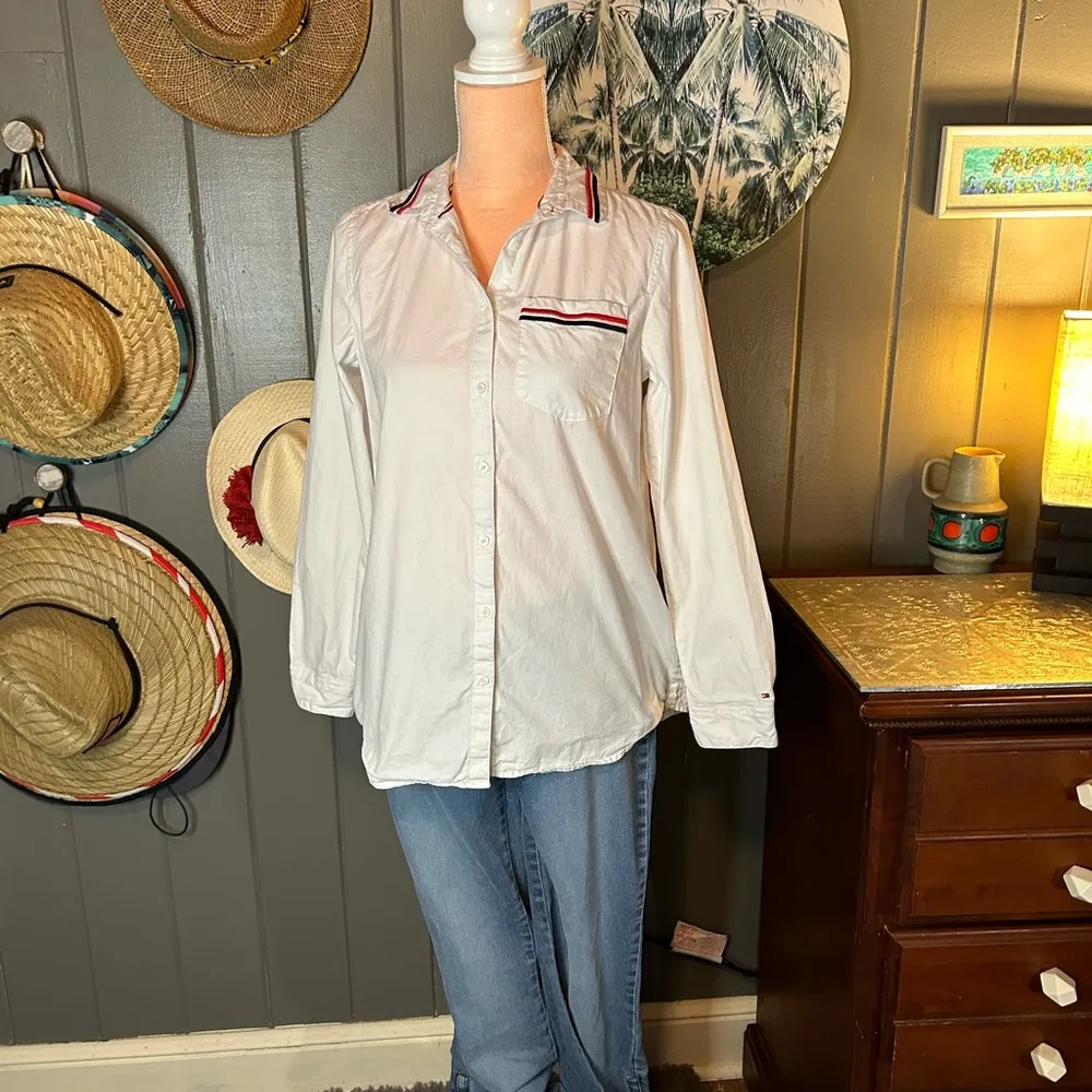 Tommy Hilfiger Womens Small Longsleeve Relaxed Fit Buttonup - Image 4