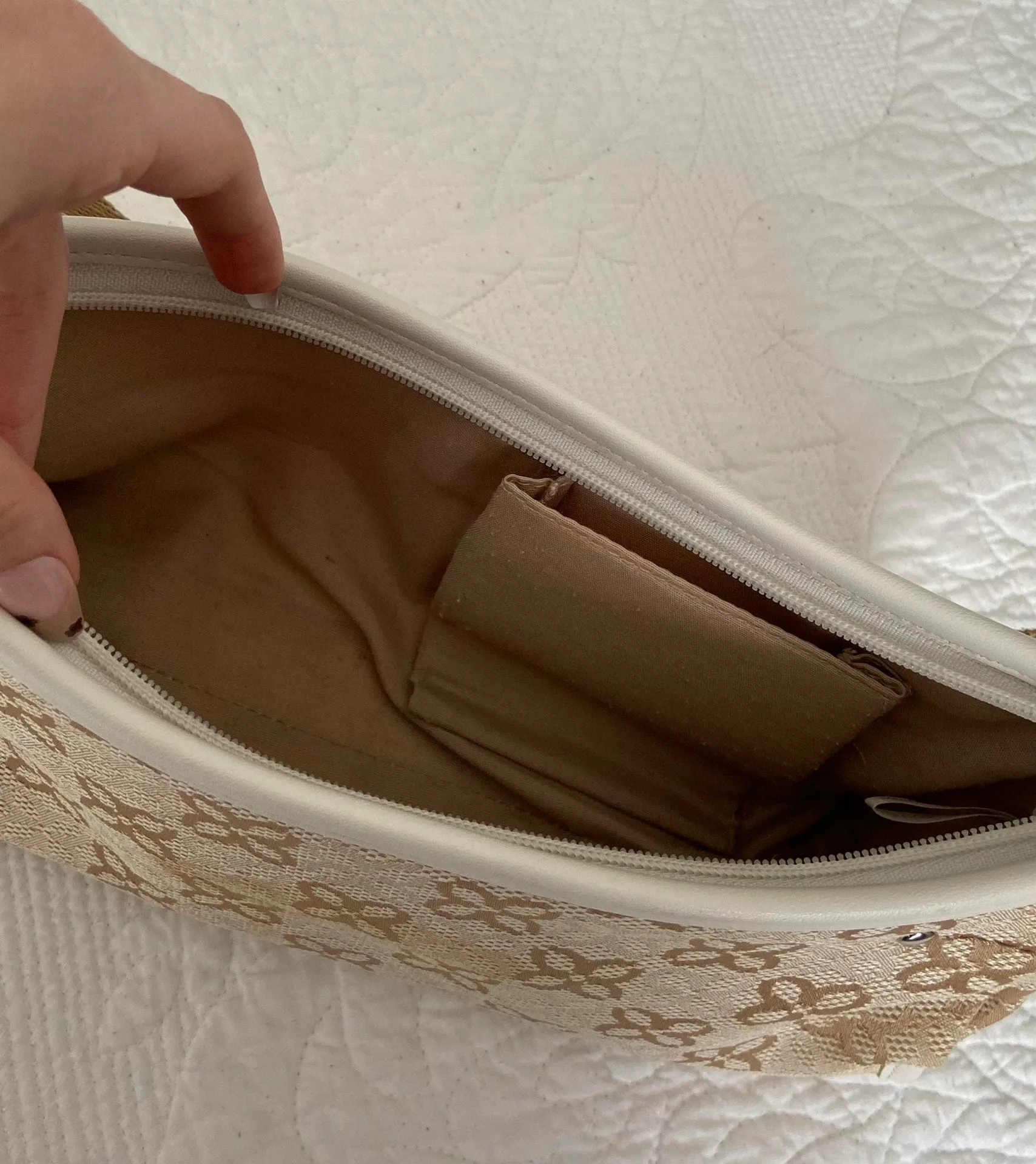 Women’s Shoulder Bag Tan - Image 6