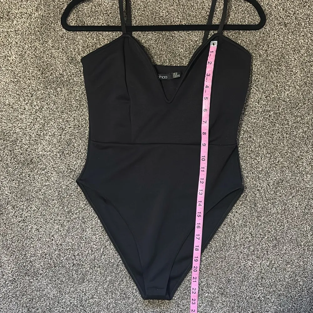 Black plunge neck bodysuit Size 8 - Image 8