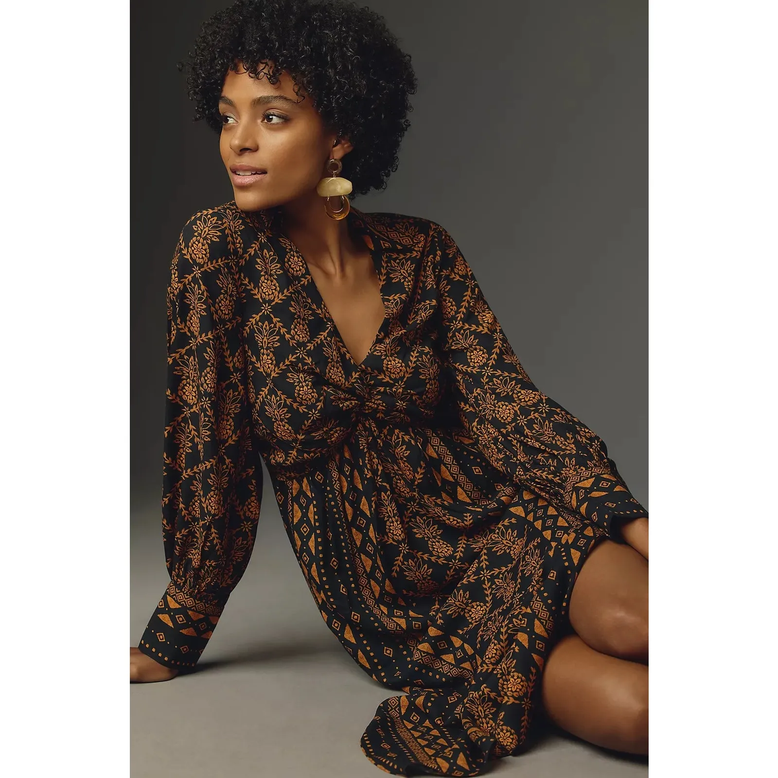 Women's Anthropologie Farm Rio Long-Sleeve V-Neck Printed Tie-Front Midi Dress - Image 6