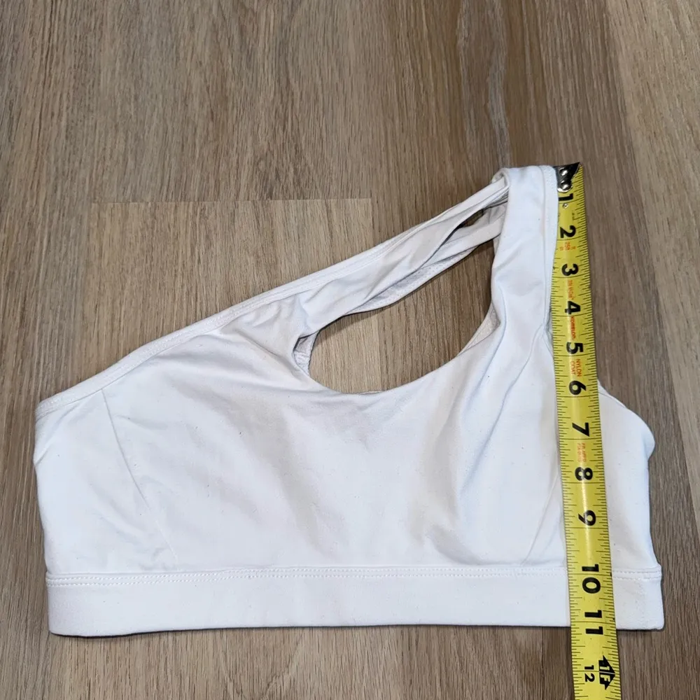White One Shoulder Sports Bra - Image 5