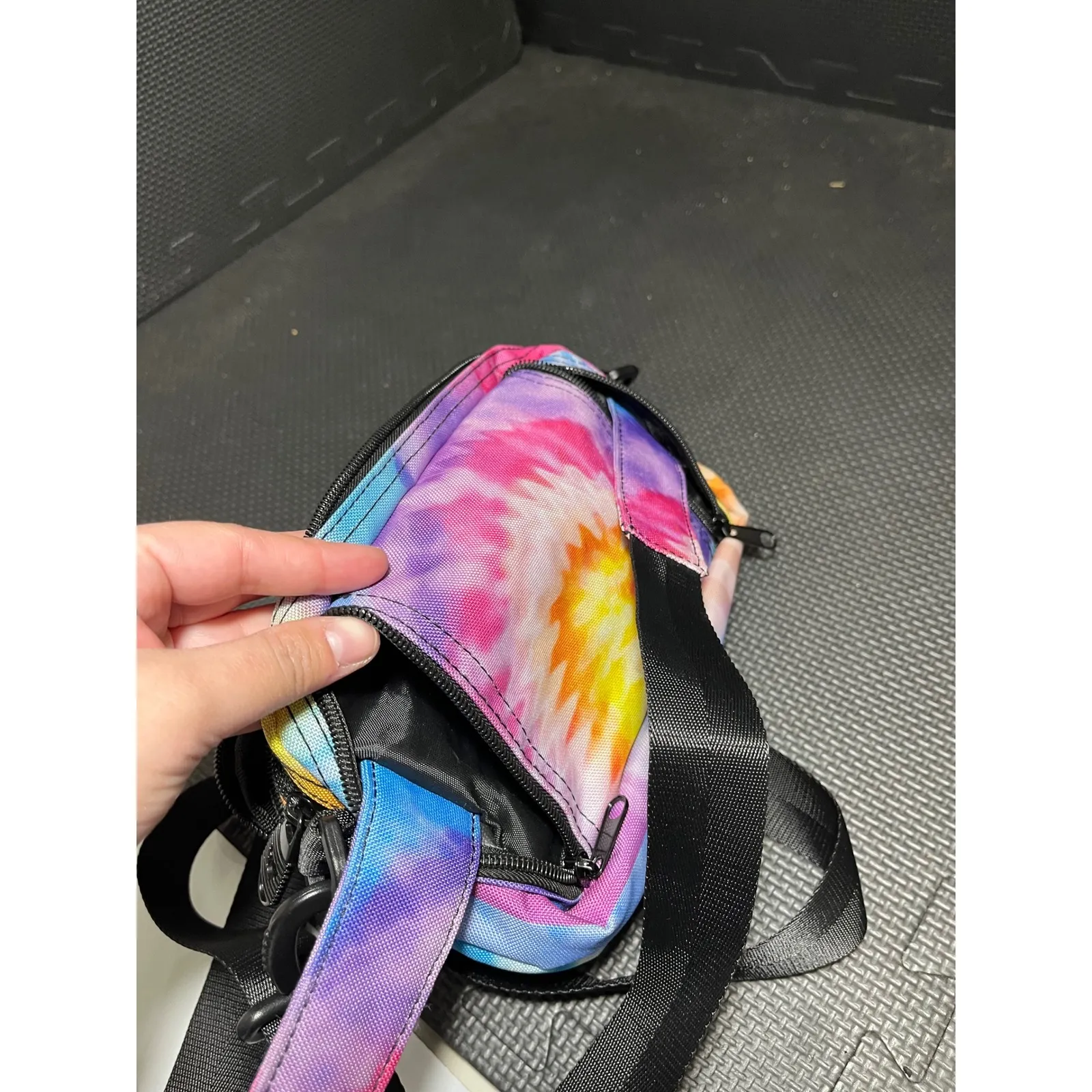 Disneyland Resort tie-dye Fanny pack belt crossbody bag Mickey Mouse
Disney - Image 6