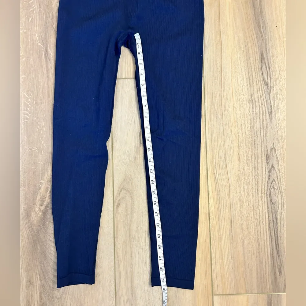 Balance Athletica Linear Ribbed Leggings - Image 4
