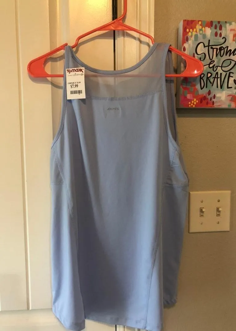 Active Wear Tank Top - Image 2