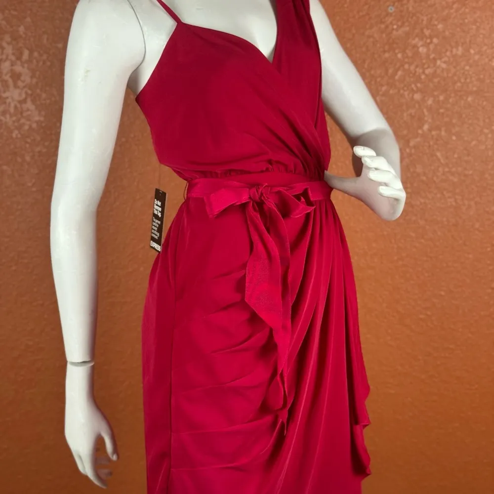 Express Elegant Red Women's Dress Size 4. B39 - Image 2