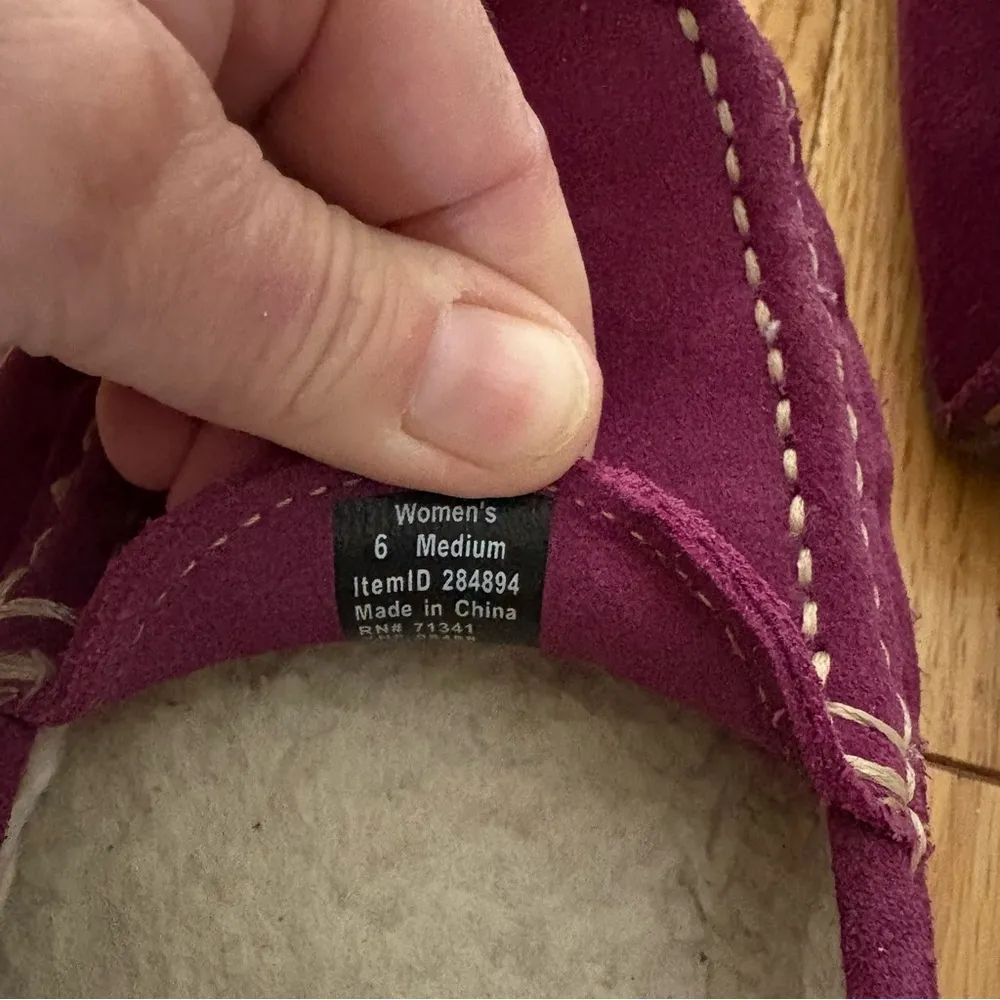 L.L.Bean Women's Wicked Good Moccasin Slippers in a dark purple color Size 6 - Image 7