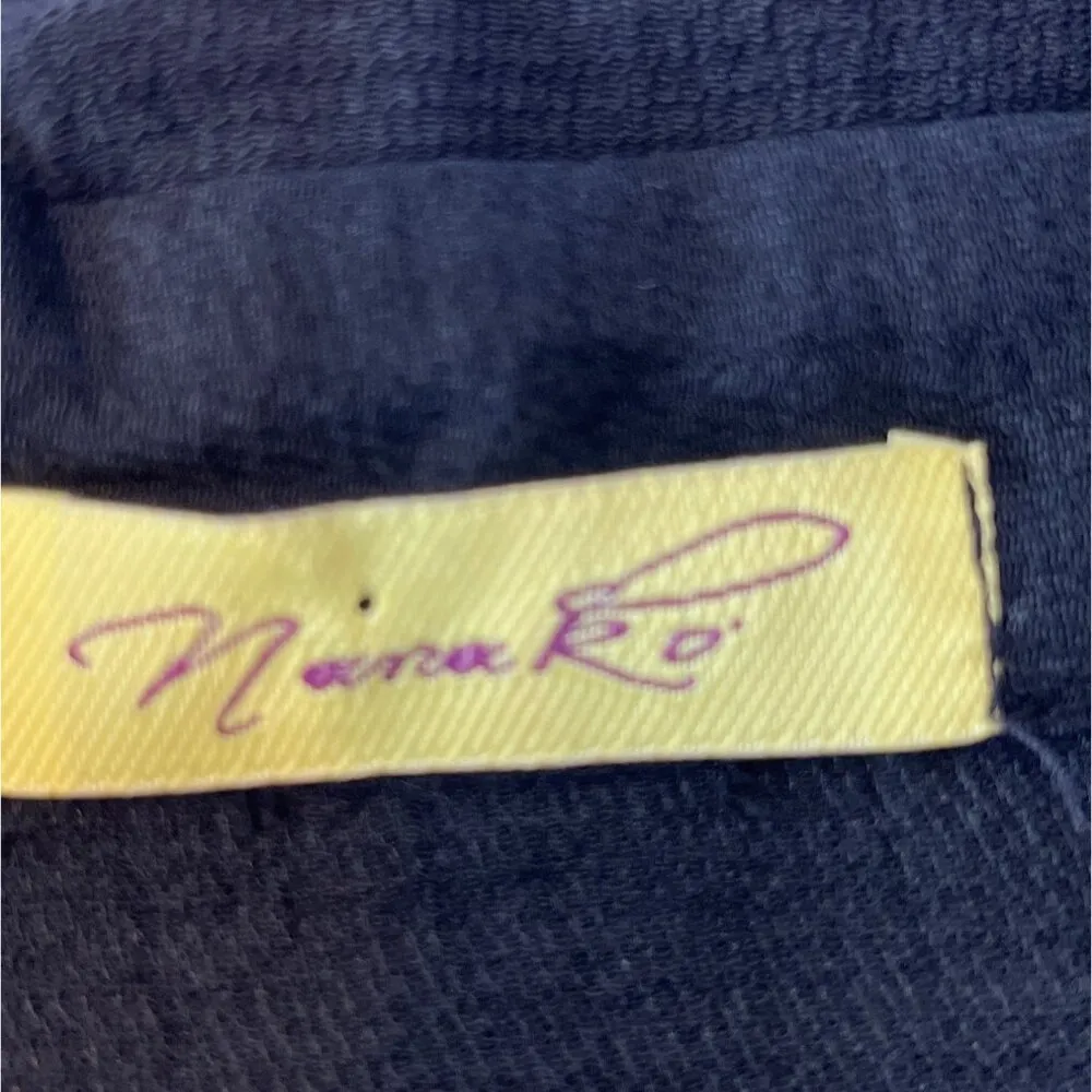 Striking Black Oversized Button - Image 3