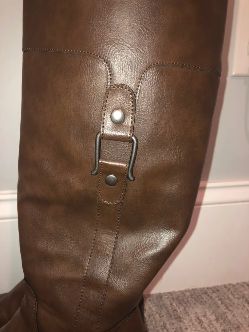 brown ridding boots Size 7.5 - Image 4