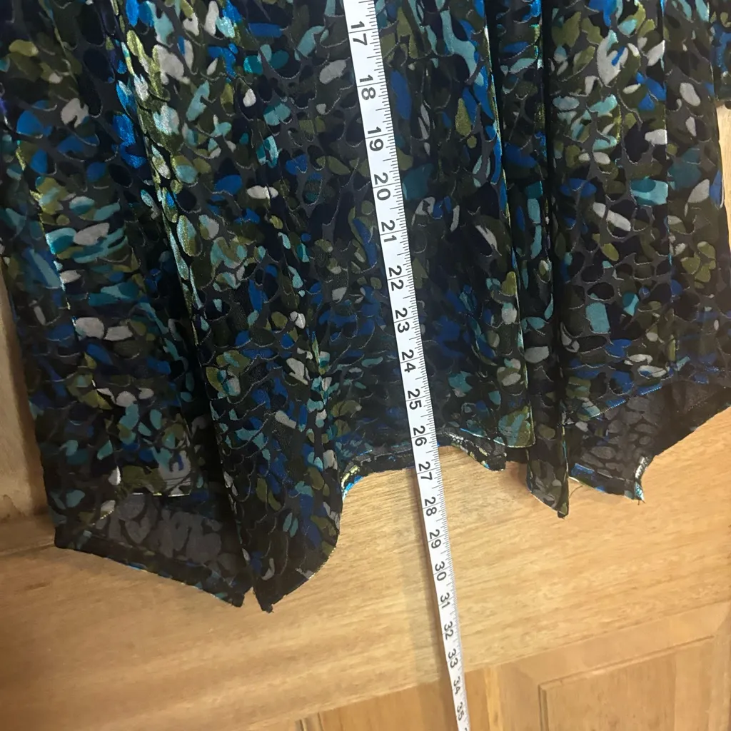 Women’s coco Bianca Multicolor Abstract Patterned Fabric size M‎ - Image 4